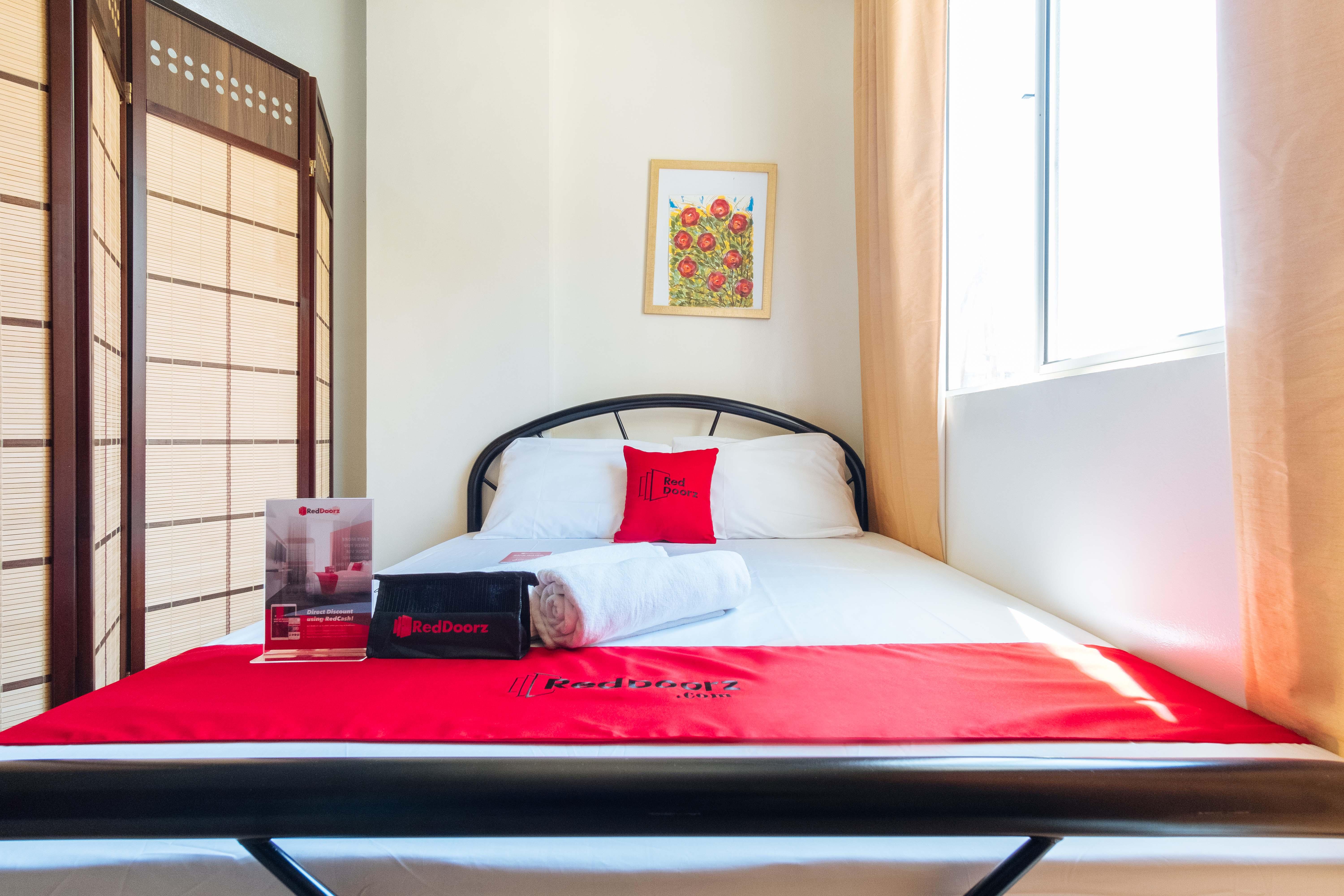 Reddoorz At Kassel Residences Paranaque Paranaque City Экстерьер фото