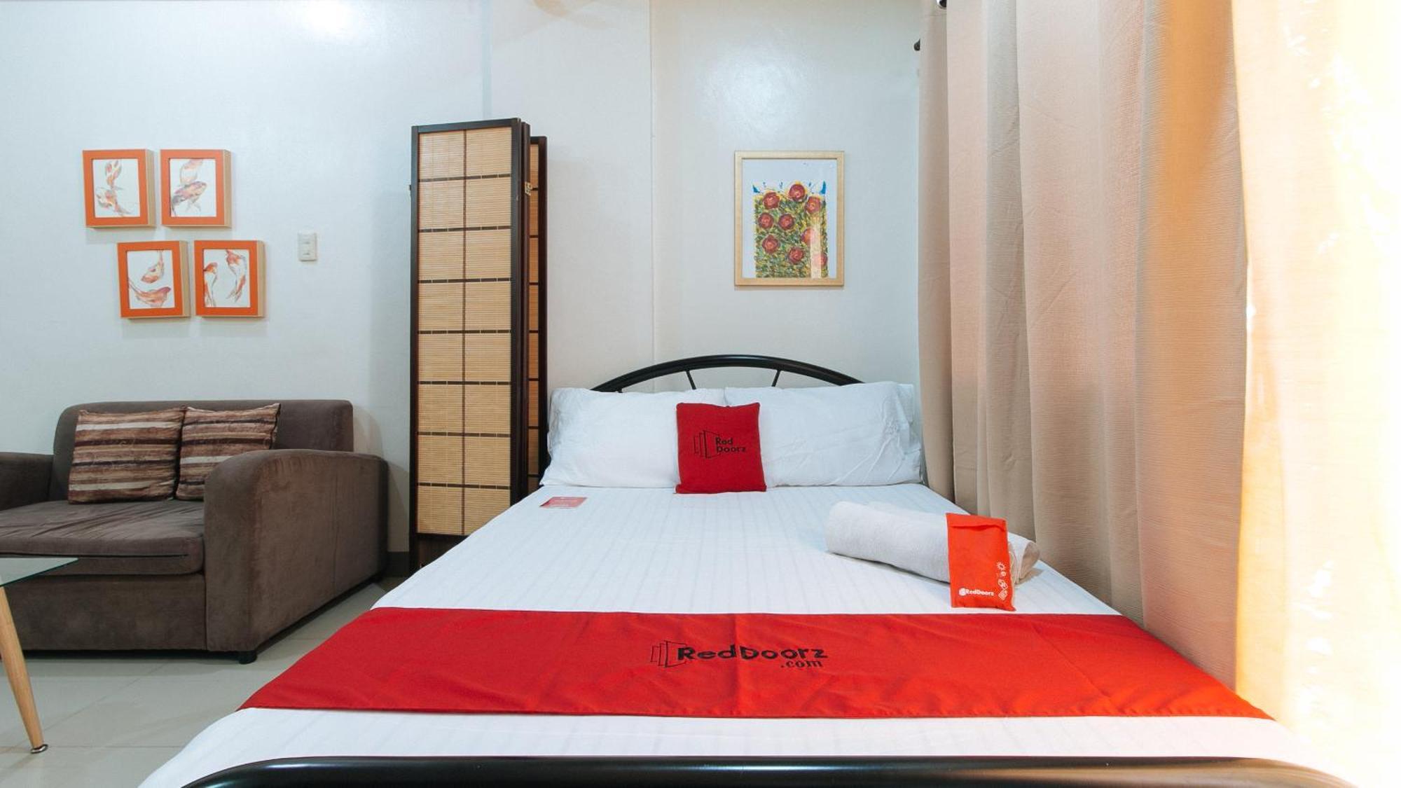 Reddoorz At Kassel Residences Paranaque Paranaque City Экстерьер фото