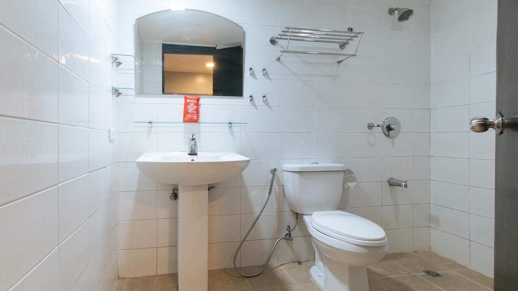 Reddoorz At Kassel Residences Paranaque Paranaque City Экстерьер фото