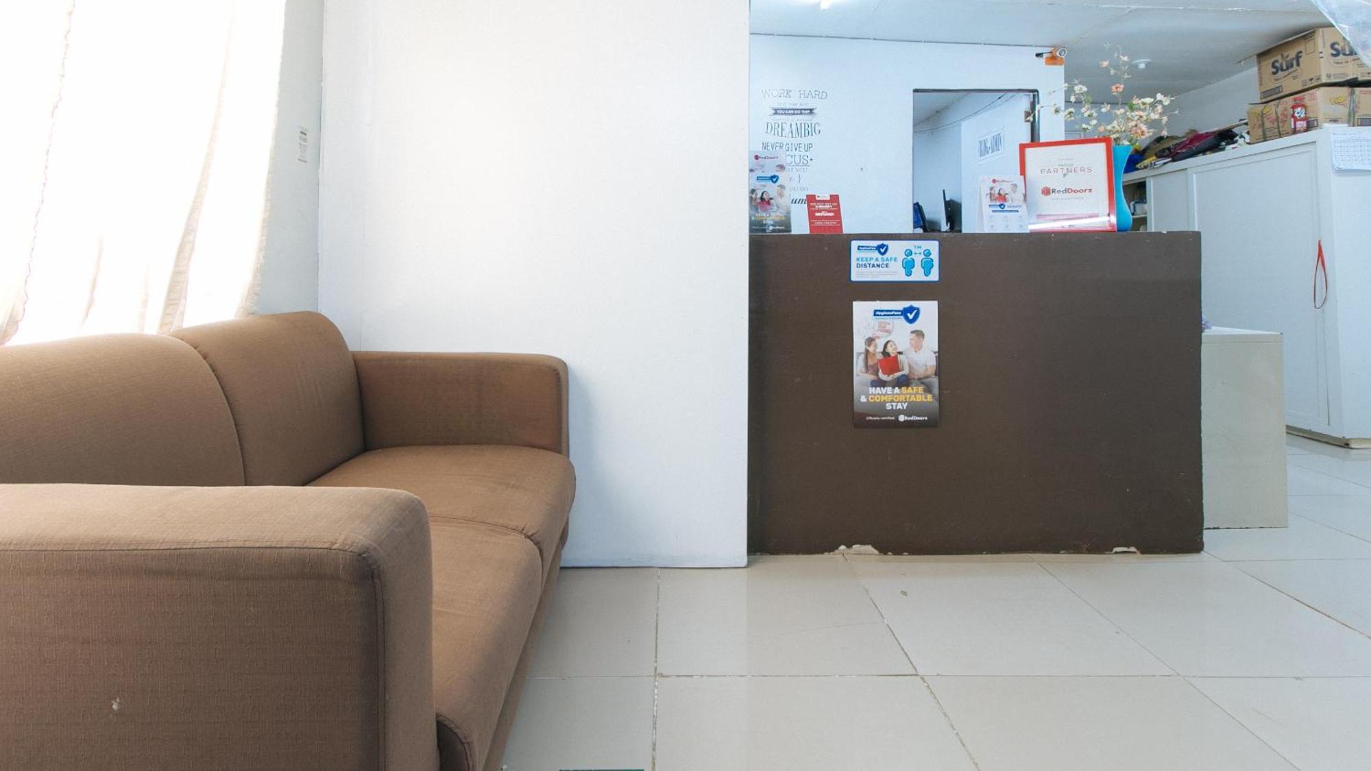 Reddoorz At Kassel Residences Paranaque Paranaque City Экстерьер фото