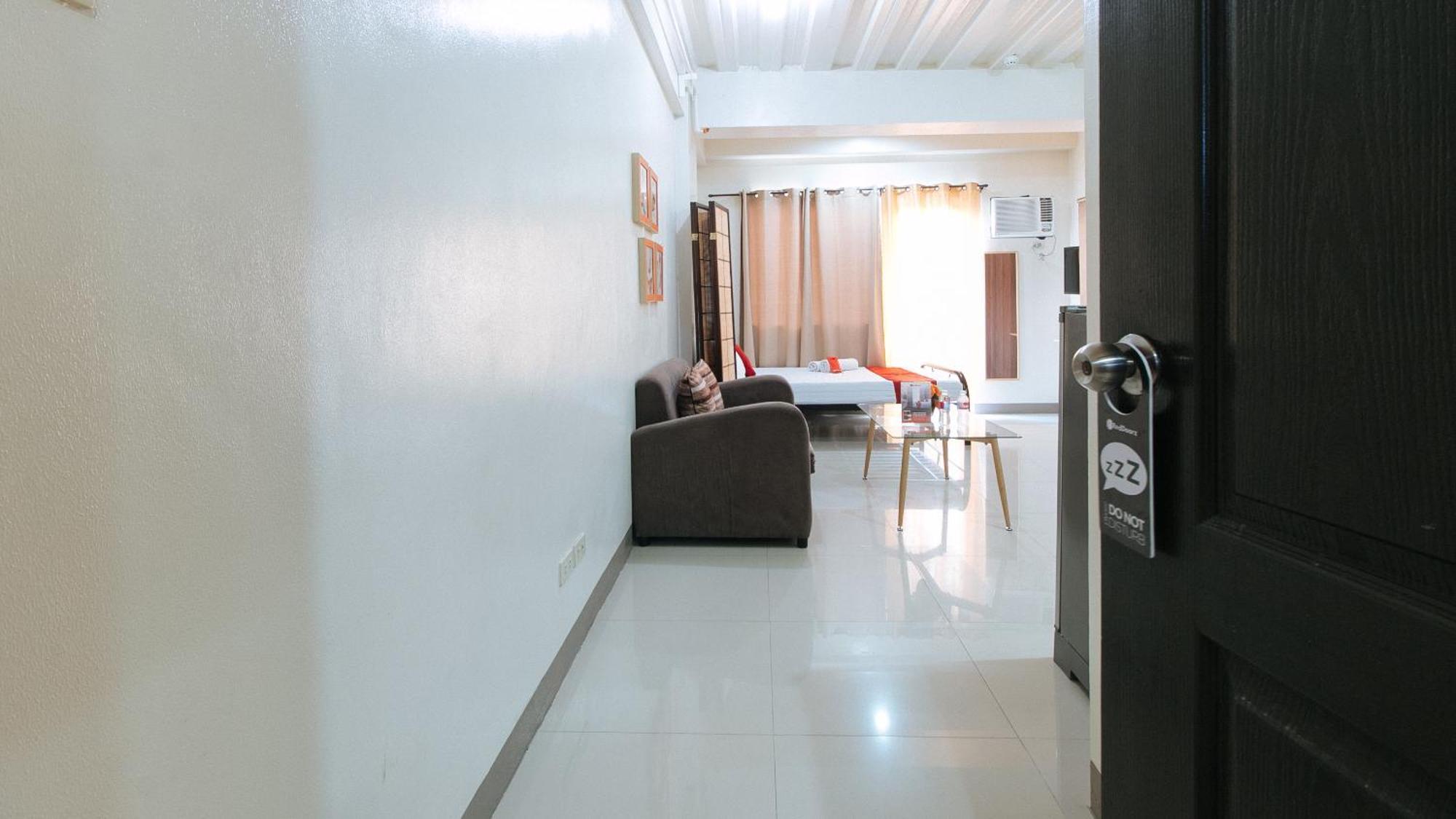 Reddoorz At Kassel Residences Paranaque Paranaque City Экстерьер фото