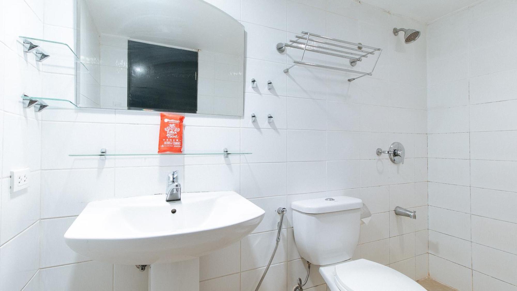 Reddoorz At Kassel Residences Paranaque Paranaque City Экстерьер фото